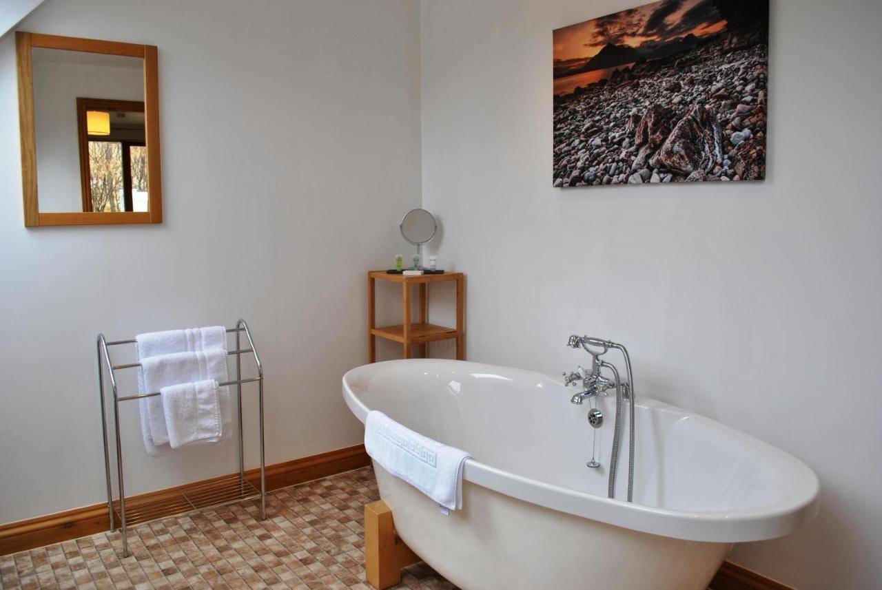 Orchard House Bed And Breakfast Portree Eksteriør bilde